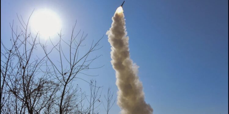 उत्तर कोरिया ने क्रूज मिसाइलों का परीक्षण किया