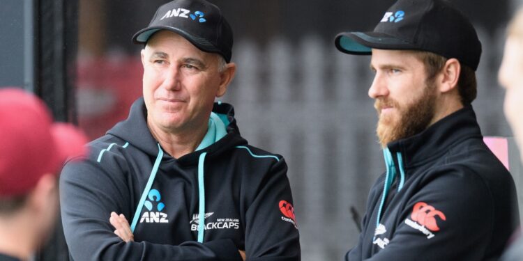 न्यूजीलैंड टी20 विश्व कप 2024 के लिए फ्लेमिंग, शेन बॉन्ड को कोचिंग स्टाफ में जोड़ने के लिए तैयार है