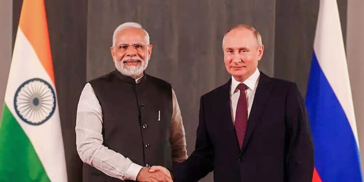 पीएम मोदी ने पुतिन को रूस के राष्ट्रपति के रूप में दोबारा चुने जाने पर बधाई दी: 'साथ मिलकर काम करने के लिए तत्पर हैं'
