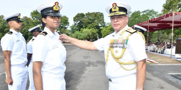 Indian Navy Sub-Lt Anamika B Rajeev Becomes First Woman Helicopter Pilot With Golden Wings Sub-Lt Anamika B Rajeev Becomes Indian Navy