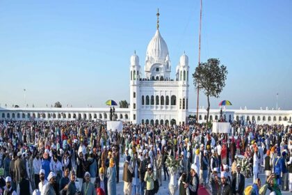 2400 Sikh devotees had reached Pakistan for Baisakhi, one person suffered a heart attack, then...