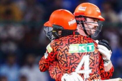 465 runs scored in T20... Sunrisers Hyderabad gave the 'punch' of victory