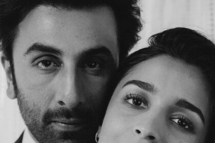 Alia became romantic on the 2nd wedding anniversary, shared the photo of 'Carl'-'Ellie', said to Ranbir - ...and many years from today