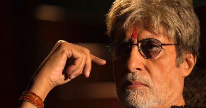 Amitabh Bachchan had an altercation with the director during the day, then called at 11 pm, said - 'You were fine, come on...'