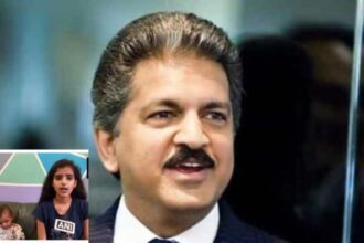 Anand Mahindra is attracted to this courageous girl from Uttar Pradesh, will give her a job in his company - India TV Hindi