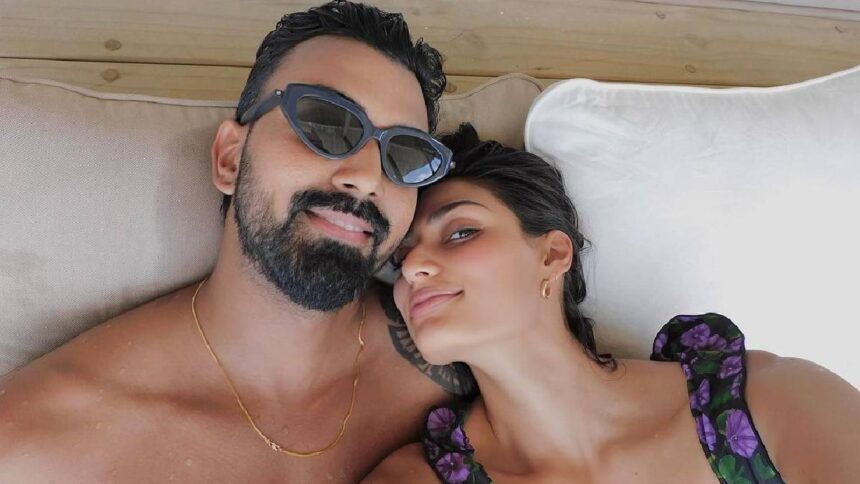 Athiya Shetty showered love on KL Rahul, made the special day more special with romantic pictures - India TV Hindi