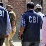 CBI in action, three including government assistant drug controller arrested for taking bribe - India TV Hindi