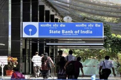 Good news for SBI customers, investment deadline extended in Amrit Kalash FD - India TV Hindi
