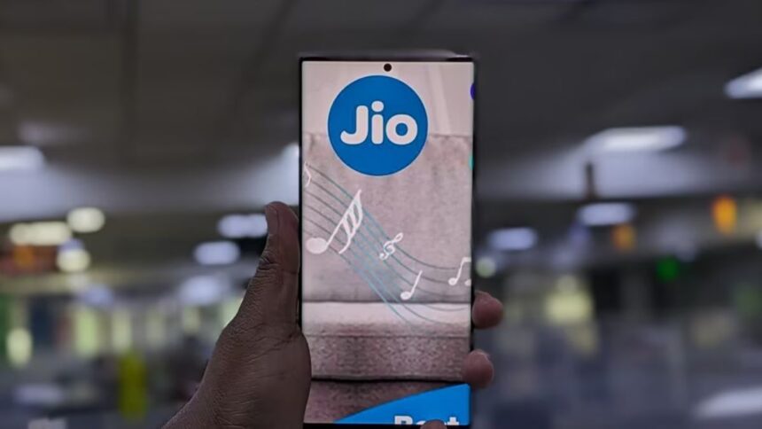 Jio took out everyone's arrogance, gave a great offer of 'data only data' in 5 plans - India TV Hindi