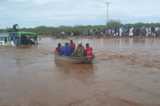 Kenya hit by severe floods, at least 13 people killed and more than 15 thousand displaced - India TV Hindi