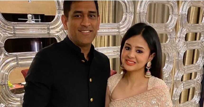 MS Dhoni: Messaged with manager's number, ignored for the first time, know the interesting love story of Dhoni-Sakshi