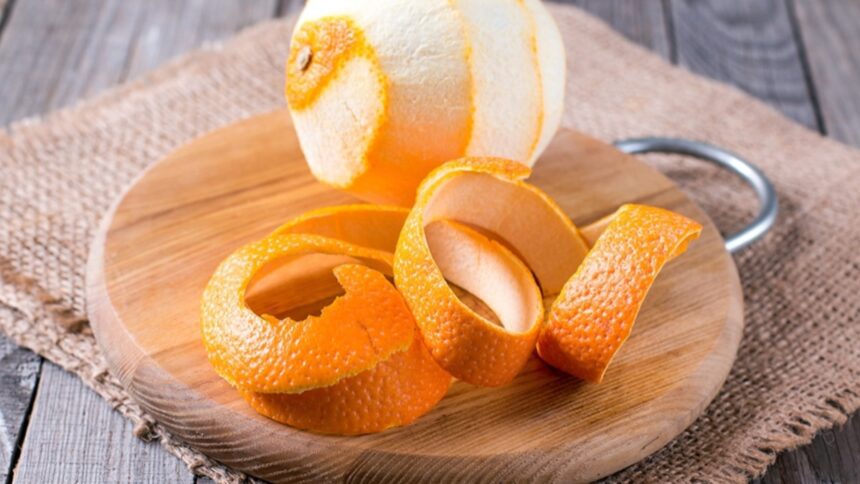 Orange peels will bring a silvery glow to your lifeless face, make such a scrubber at home in minutes;  Learn the method - India TV Hindi