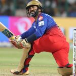 VIDEO: Dinesh Karthik hits the longest SIX of IPL 2024, you too will be surprised to see the shot - India TV Hindi