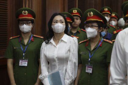 Vietnam gives death sentence to builder tycoon Lan in $12.5 billion fraud - India TV Hindi