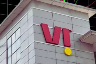 Vi's big blast, launched cheap plan for customers priced less than Rs 20 - India TV Hindi