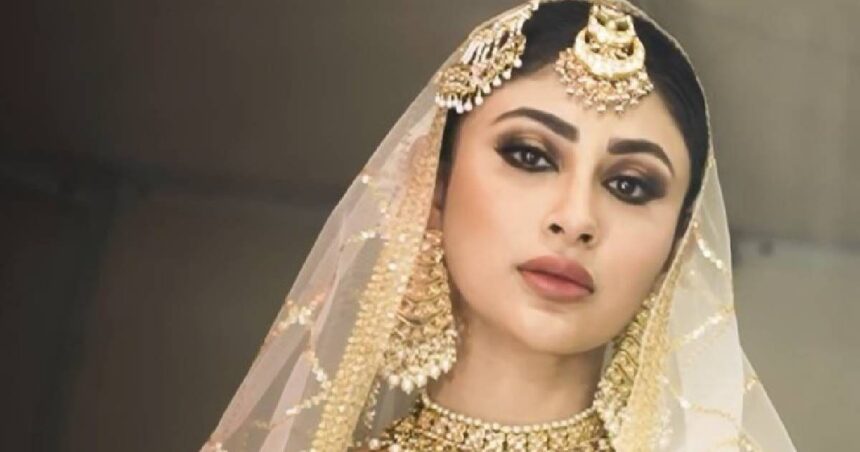 When she entered the industry, Mouni Roy looked like this, from lips to nose... everything changed in 17 years, old PICS go viral