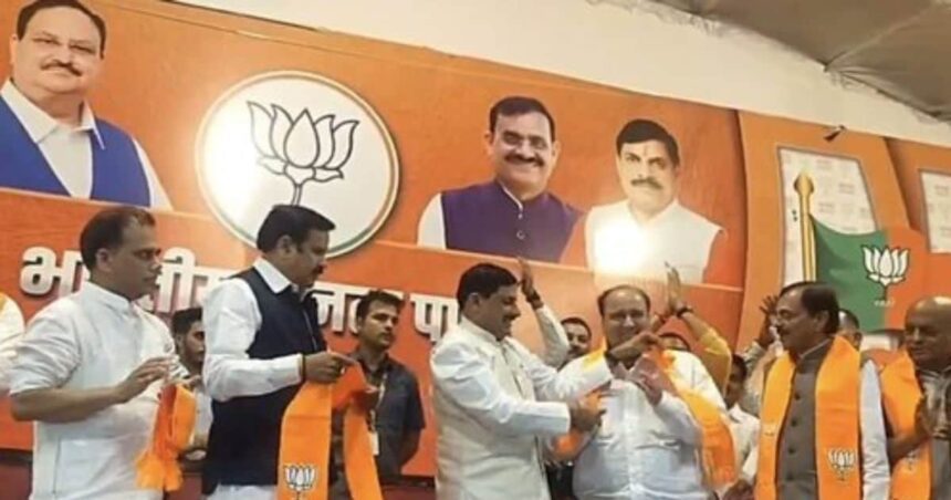 'You come, I have come' in MP Congress!  Another close associate of Kamal Nath joins BJP