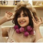 You will be surprised to see this style of Ada Sharma, she was seen posing wearing onion-garlic jewelery - India TV Hindi