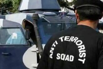 4 ISIS Terrorists Arrested from Ahmedabad Airport: Gujarat ATS arrested four ISIS terrorists from Ahmedabad Airport.