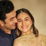 Alia-Ranbir's entire family seen in the balcony, only these two 'precious' people were missing - India TV Hindi