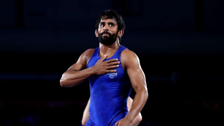 Bajrang Punia: Big action by NADA on Bajrang Punia, suspended for not giving dope test, wrestler made this allegation - India TV Hindi