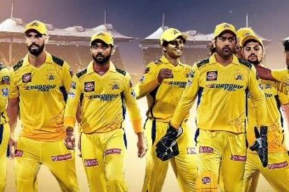 CSK's 50th win in Chepauk... Another step towards playoffs, ousted Hyderabad and captured the third position.
