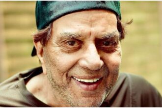 Dharmendra said such a big thing in gestures, I don't know whom he taunted - India TV Hindi