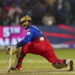 Dinesh Karthik linked his name to a shameful record, this happened for the first time this season - India TV Hindi