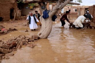 Flood wreaks havoc in Afghanistan, more than 300 Afghan people lost their lives - India TV Hindi
