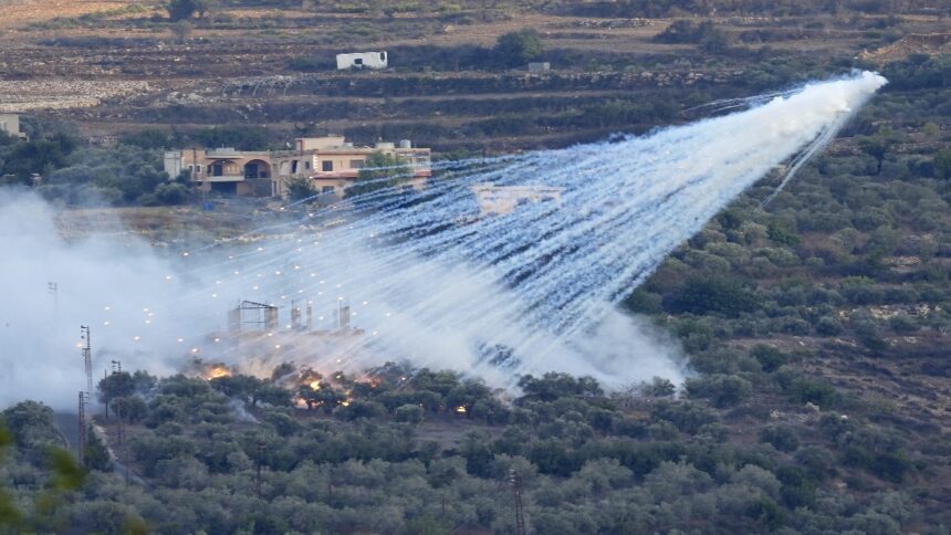 Hezbollah rains rockets on Israeli military bases - India TV Hindi