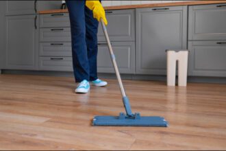 How to clean wooden floors, are you making this mistake while mopping? - India TV Hindi