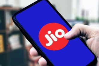 Jio's strong plan, unlimited data including 15 OTT will be available in a single recharge, net will run at rocket speed - India TV Hindi