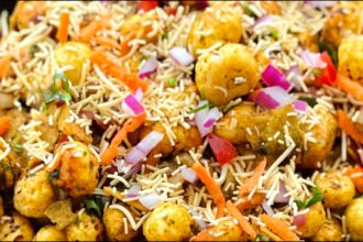 Make spicy Makhana Dahi Chaat as a snack in the evening, the recipe is tasty, healthy and easy - India TV Hindi