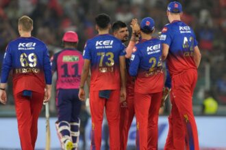 RCB's dream of winning IPL title broken for the 17th year also, defeated by 4 wickets in the eliminator match - India TV Hindi