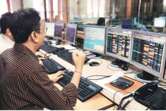Stock market gains momentum before exit polls, investors are happy as buying returns after 5 days - India TV Hindi