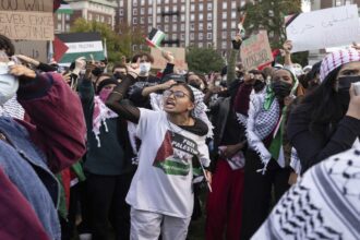 Students in America demonstrated in support of Palestine, but... - India TV Hindi