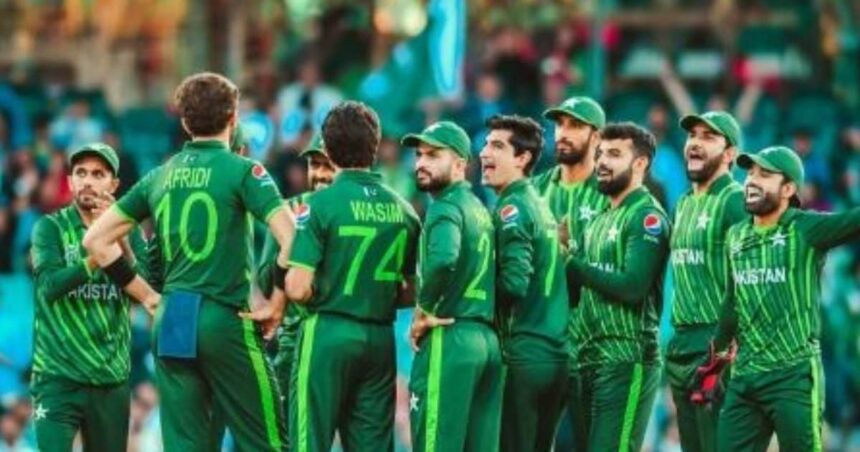 Two players of Pakistan clashed with each other, if their fellow players were not there then it would have been a disaster!