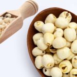 Which is most healthy makhana or puffed rice?  Diabetic patients should know this...