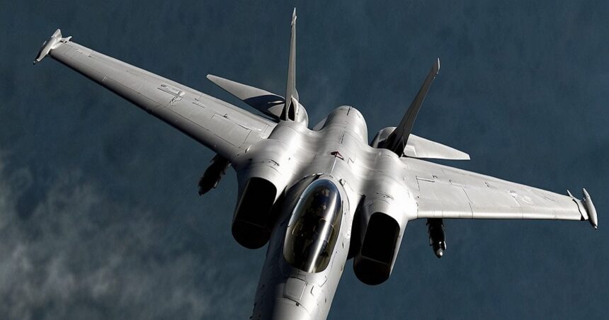 Why is the nose of a fighter jet pointed like a missile?  The reason is special