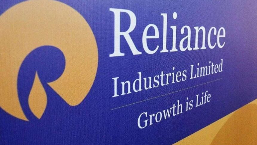 16 percent of Reliance shareholders opposed the appointment of Aramco chairman, know the reason - India TV Hindi
