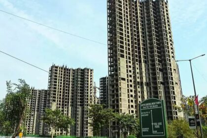 Good news for 20 thousand home buyers of Jaypee, work will start soon in the stalled project - India TV Hindi