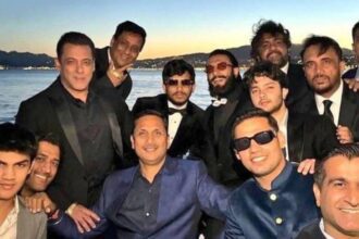 Group photo surfaced from Anant Ambani's cruise party, Dhoni seen next to Salman Khan - India TV Hindi