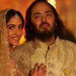 Guru Randhawa rocks Anant-Radhika's pre-wedding party, makes a stylish entry - India TV Hindi