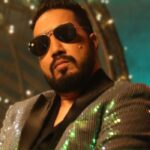 Mika Singh had to face loss of crores in his 24 year career due to one reason - India TV Hindi