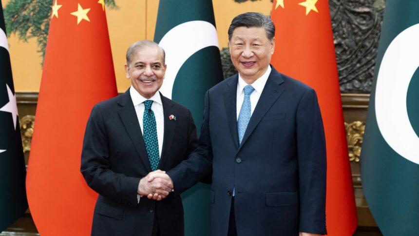 Pakistan and China's new strategy regarding CPEC, decision taken in Shahbaz and Xi's meeting - India TV Hindi