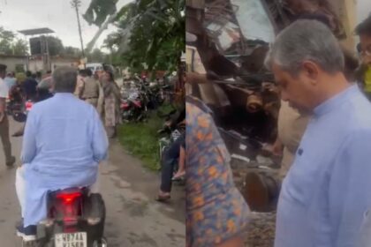 Video: Railway Minister Ashwini Vaishnav reached the site of the train accident on a bike - India TV Hindi