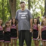America's tallest person dies at the age of 38
