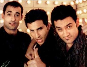 Aamir Khan remembers special moments with 'Dil Chahta Hai' crew