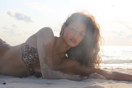 Disha Patani's new bikini photo in discussion on social media