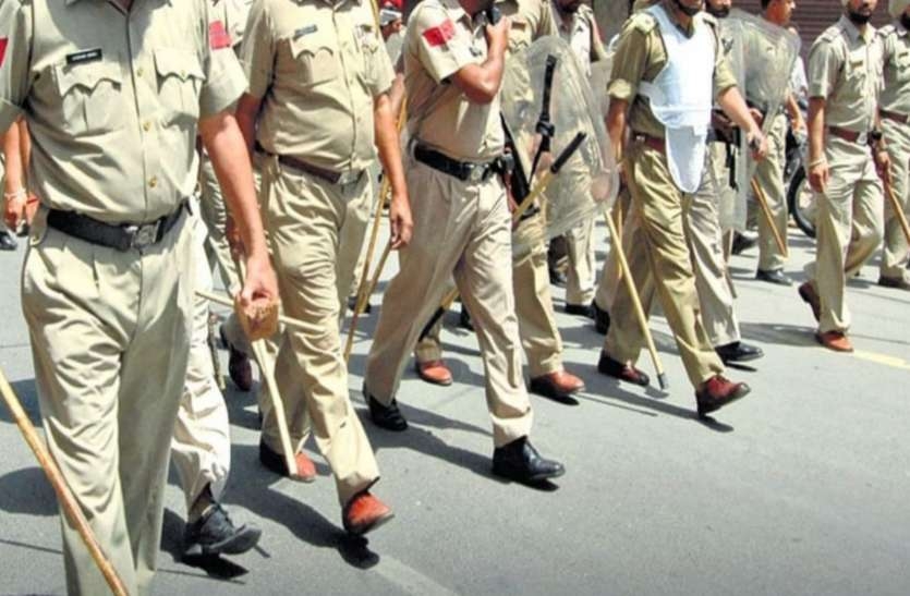Gujarat Police Recruitment : 10400 से ज्यादा कांस्टेबल पदों के लिए भर्ती, ऑनलाइन करें आवेदन